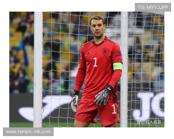 诺伊尔精准传球引领球队反击，战术选择成比赛关键亮点