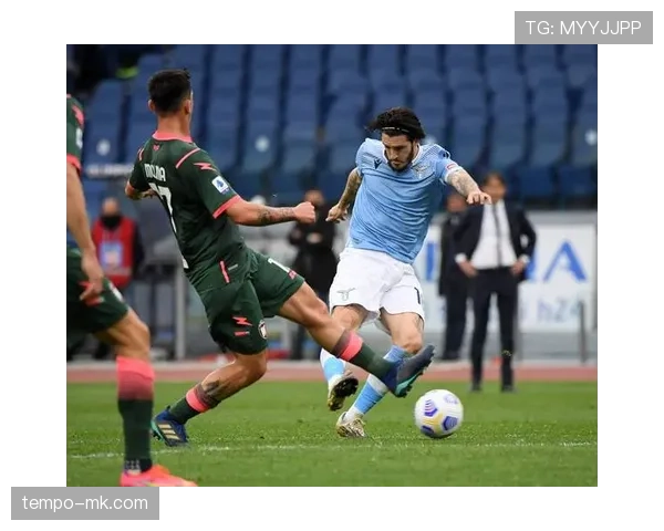 拉齐奥主帅战术革新引关注,球队战绩迎突破