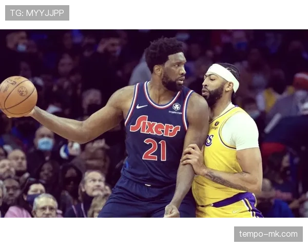 戴维斯出色战术表现助球队锁定关键胜局