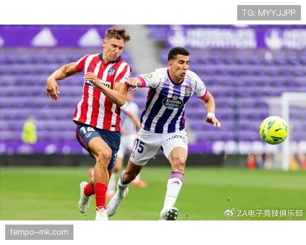 贝蒂斯与塞维利亚德比战火再燃,球迷热情引爆球场 贝蒂斯与塞维利亚德比战火再燃,球迷热情引爆球场